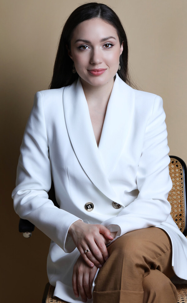 Anna El-Khashem © D. Kanev; De-Da Productions