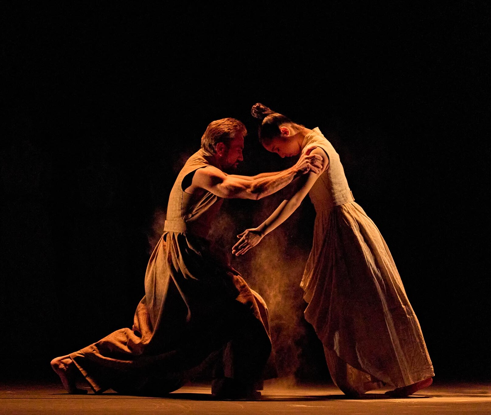 „Vertical Road“ © Semperoper Dresden, Foto: Admill Kuyler Szene „Vertical Road“