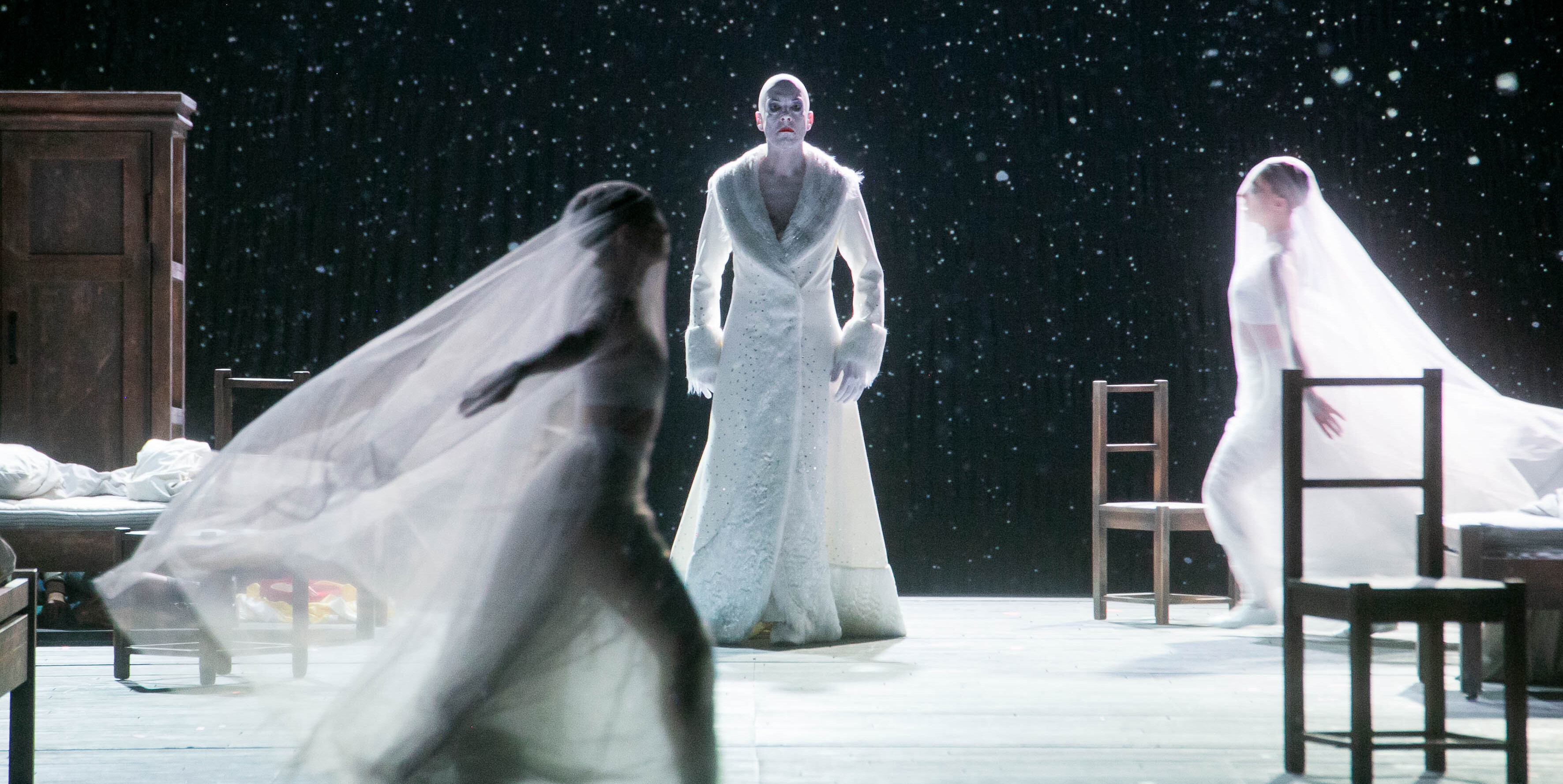 „The Snow Queen“ © Semperoper Dresden, Foto: Mark Schulze Steinen Szenenbild „The Snow Queen“