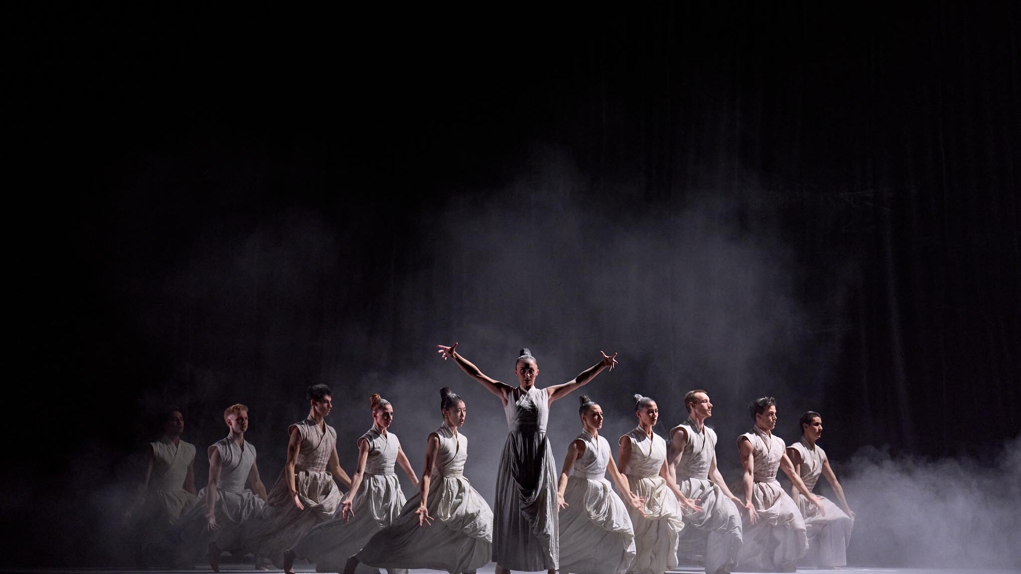 „Vertical Road“ © Semperoper Dresden, Foto: Admill Kuyler Szene „Vertical Road“