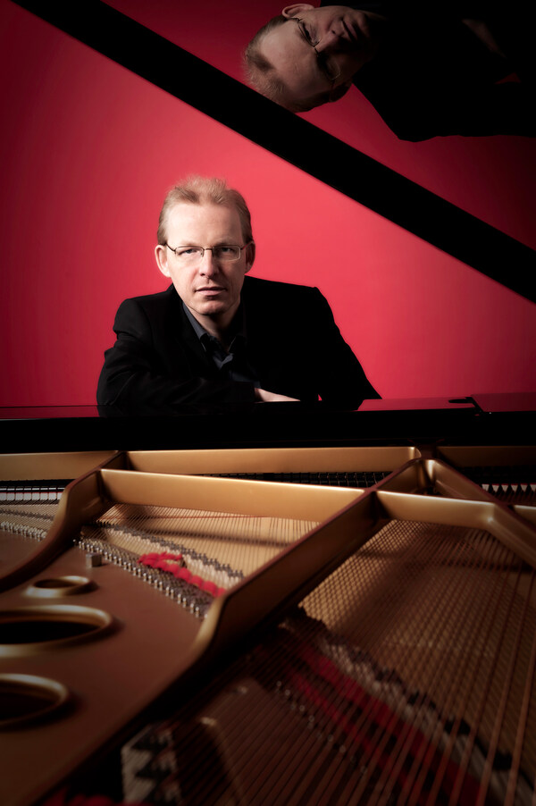 Adrian Oetiker by wildundleise.de 05