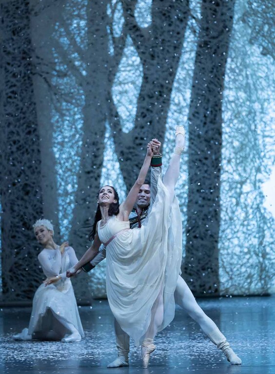 „Der Nussknacker“ © Semperoper Dresden/Marco Chiodi Szene „Der Nussknacker“