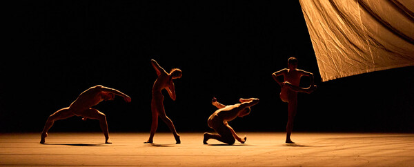 Szenenbild „November“