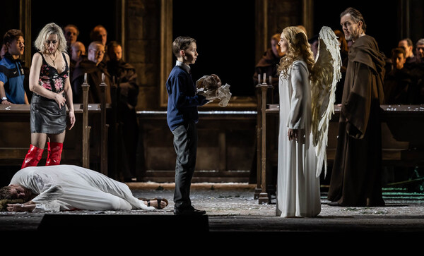 Szene aus „Parsifal“