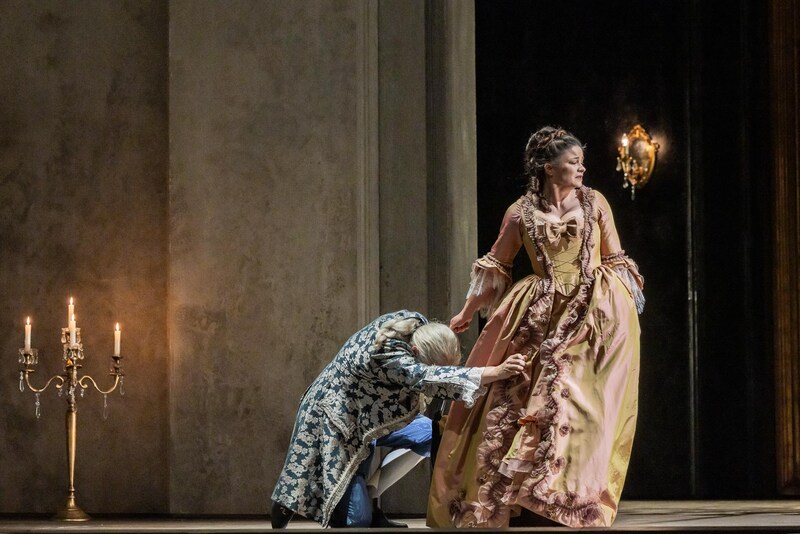 „Dialogues des Carmélites“ © Semperoper Dresden, Foto: Jochen Quast Szene „Dialogues des Carmélites“